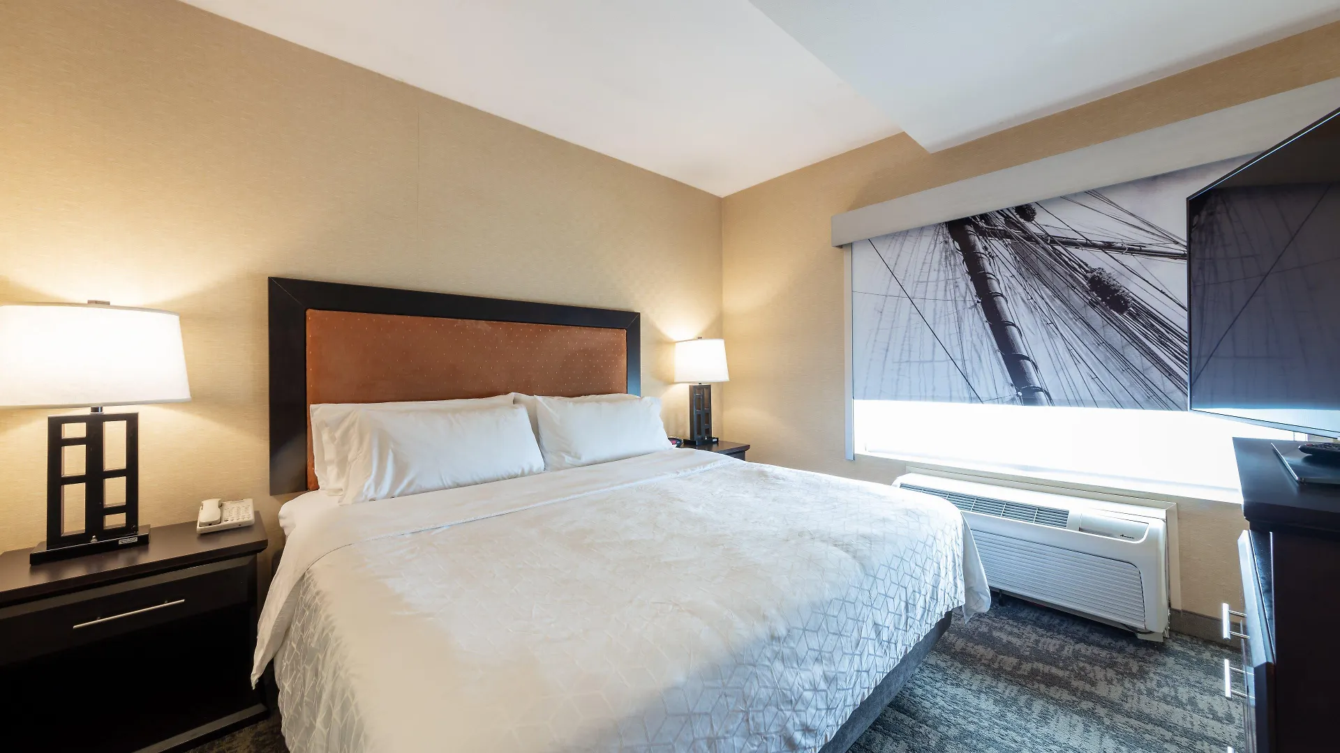 Holiday Inn Express & Suites Riverport Richmond By Ihg 3*,  Canada
