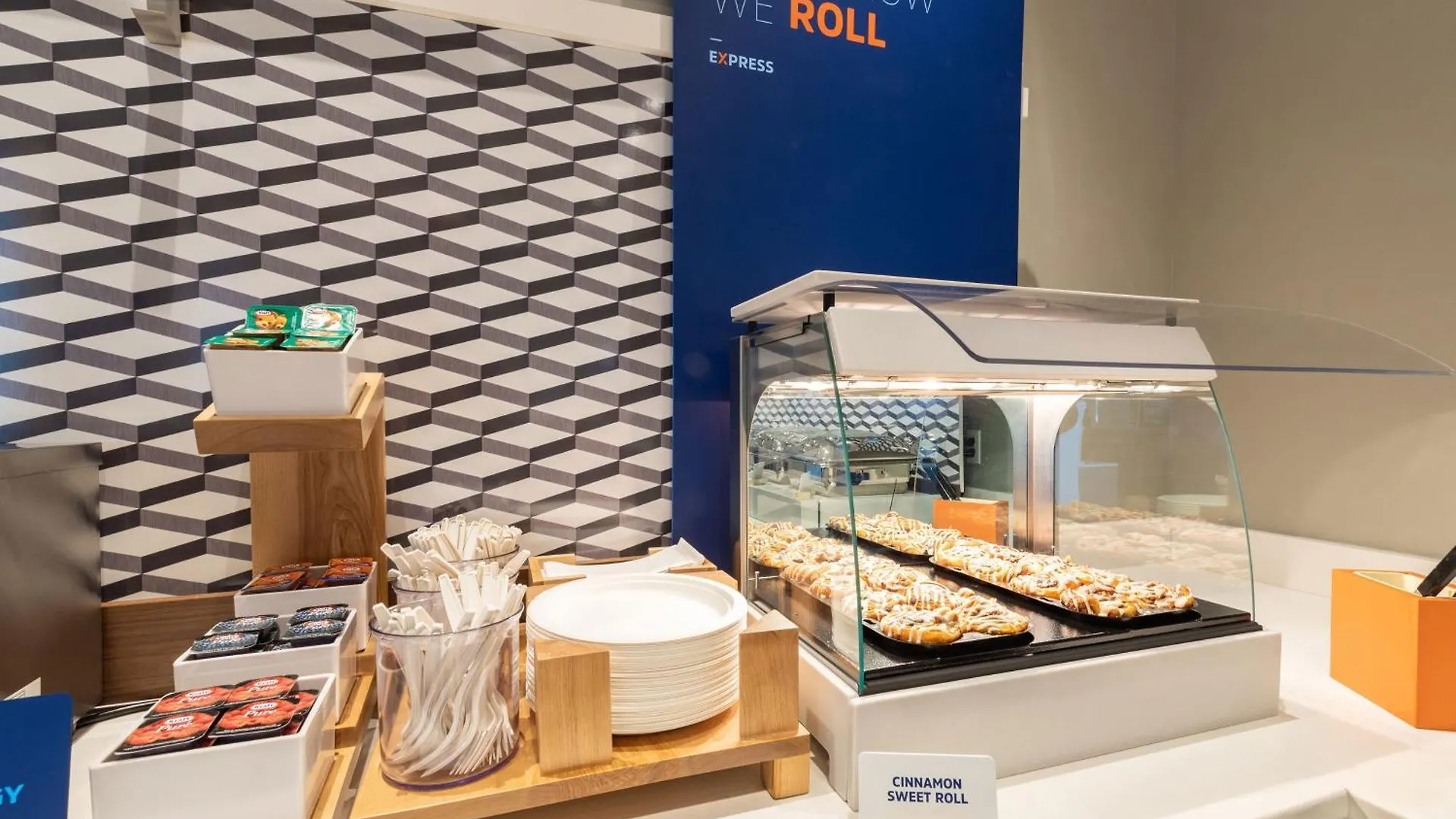Holiday Inn Express & Suites Riverport Richmond By Ihg